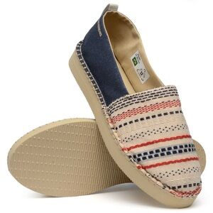 Havaianas Classic Flatform Espadrilles. Size 9.